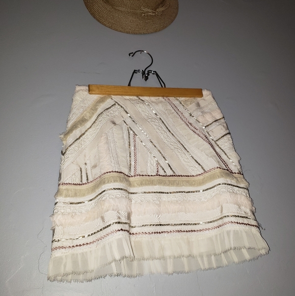 Skirt - Picture 1 of 2